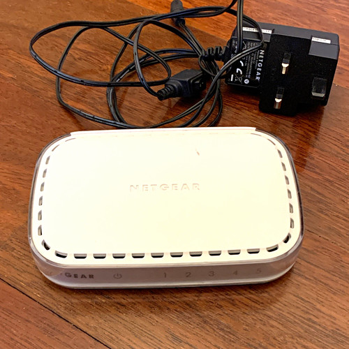 Netgear fs605 port 10 - v3, 10/100