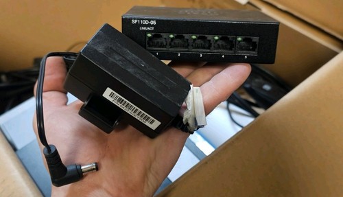 Cisco sf110d v02 with - sf110d-05,