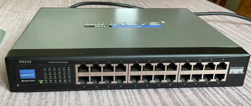 Cisco lynksys sr224 port - cisco, 24-port