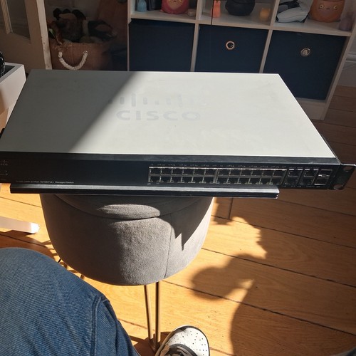 Cisco sf300 24pp port - sf300-24pp, 24-port